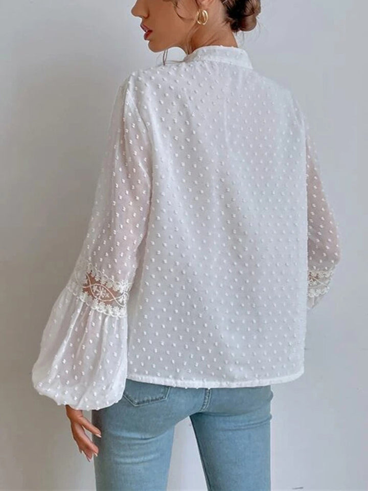 Aella - Lace blouse with long sleeves and V-neck