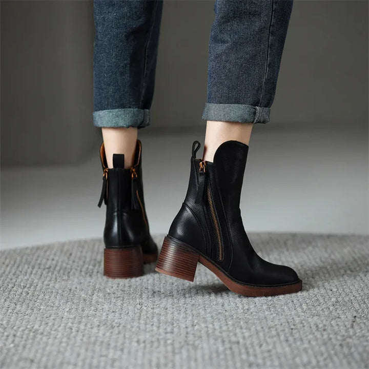 Lia™ - Elegant Boots